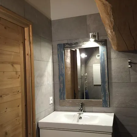 Duplex 4* Pour 10 Personnes, 5 Pieces, Expose Sud, Au Centre De Valloire, Proche Des Remontees Mecaniques - Fr-1-263-364 Apartment *